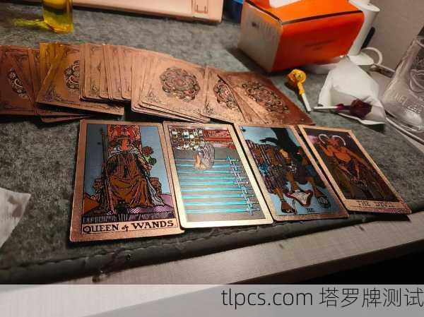 塔罗牌可怕吗？一个女生深夜抽牌后的真实心路