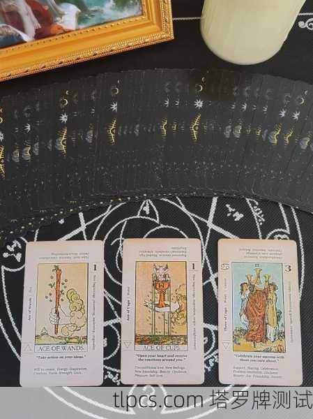 感情路上遇凶牌?别慌!塔罗牌里的坏消息其实是你的情感指南针