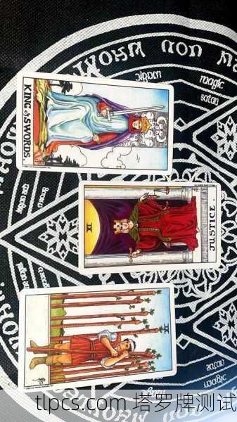 当牌面翻转时，一场关于想法塔罗的双向解读之旅