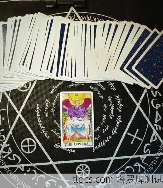 嘿，来聊聊当下这个人塔罗牌，准得让我后背发凉！