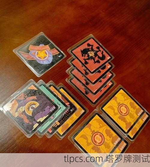 塔罗牌生意镜子,照见你的迷茫,也照出我的饭碗